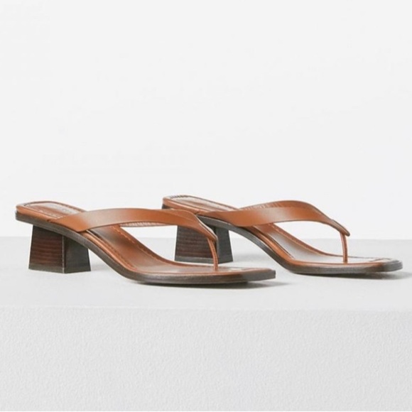 FRAME Le Carbon Leather Sandal - Picture 1 of 12